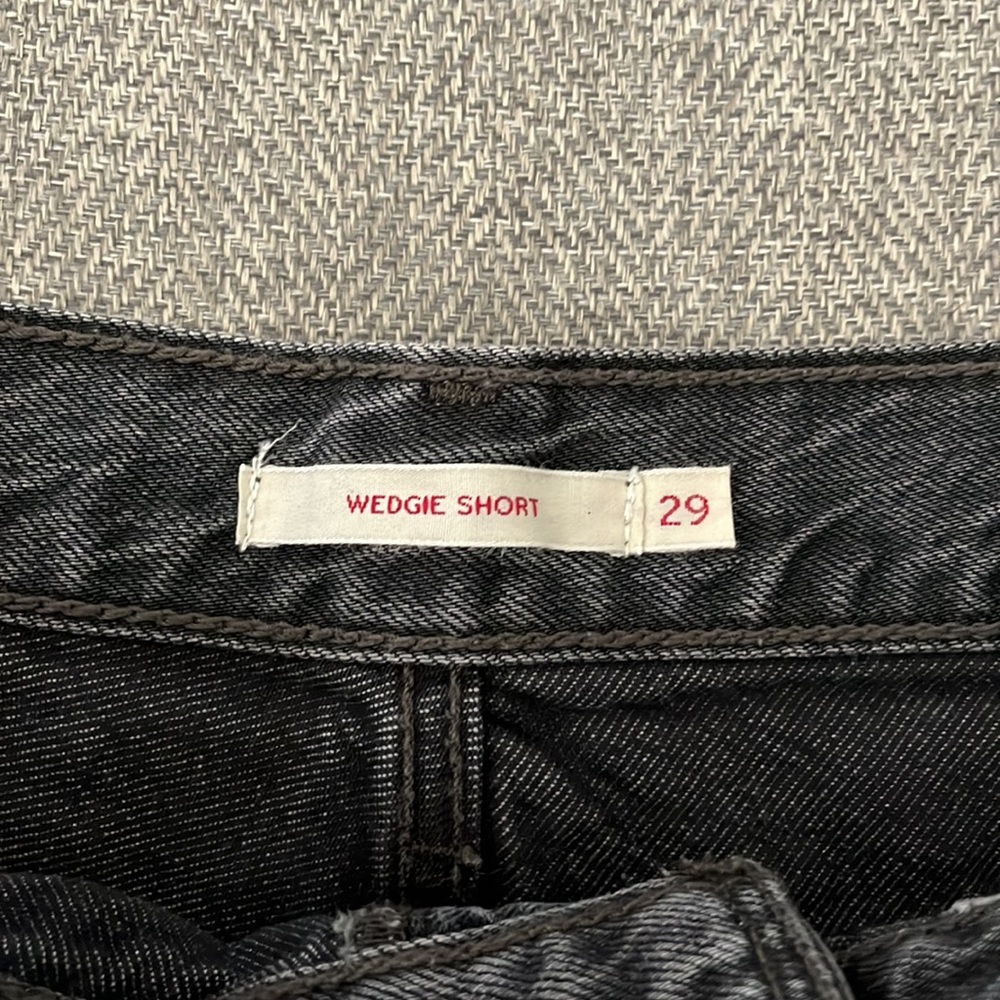 Levi’s - Wedgie Short Rhinestone Shorts - Picture 6 of 9
